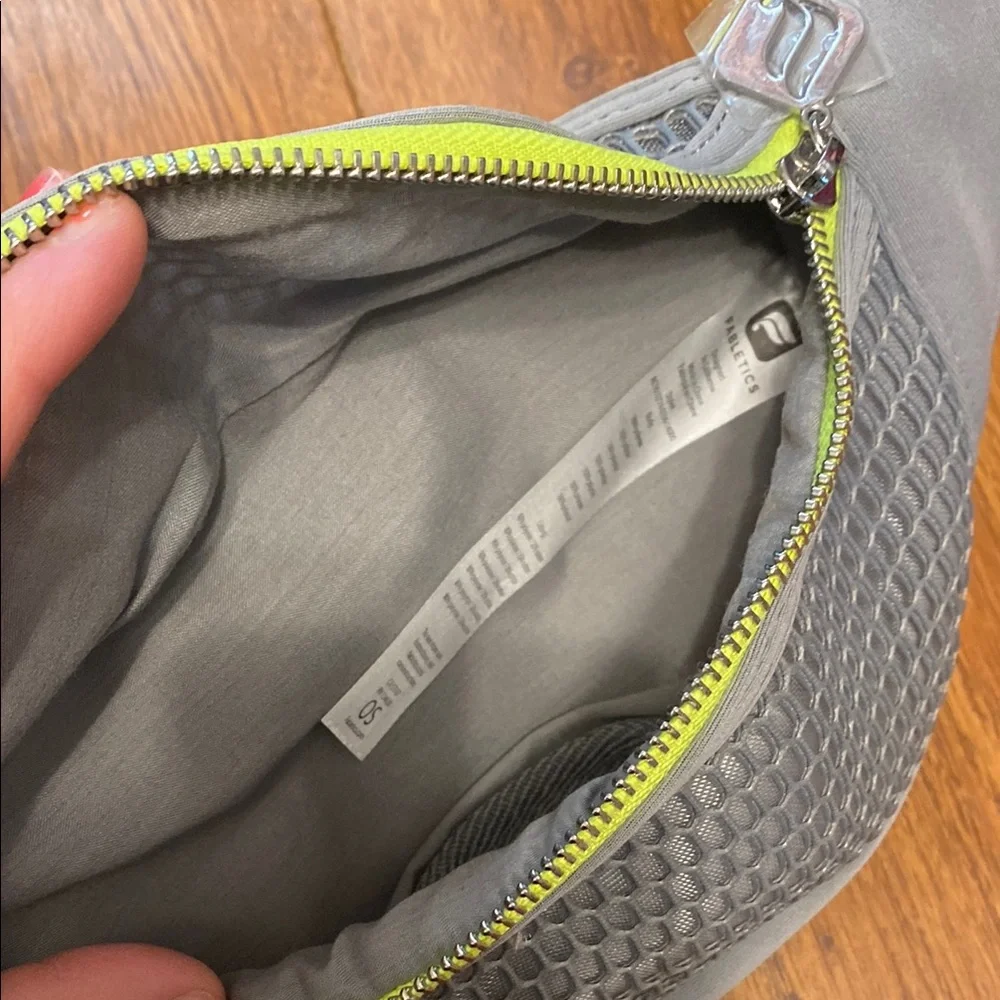Fabletics Retro Pack - Picture 5 of 6